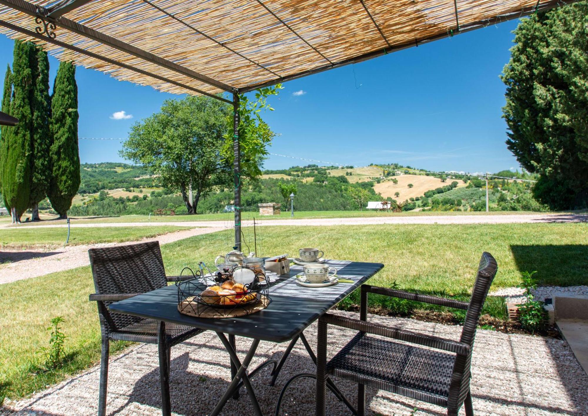 Antica Residenza Montereano Villa Gubbio Luaran gambar